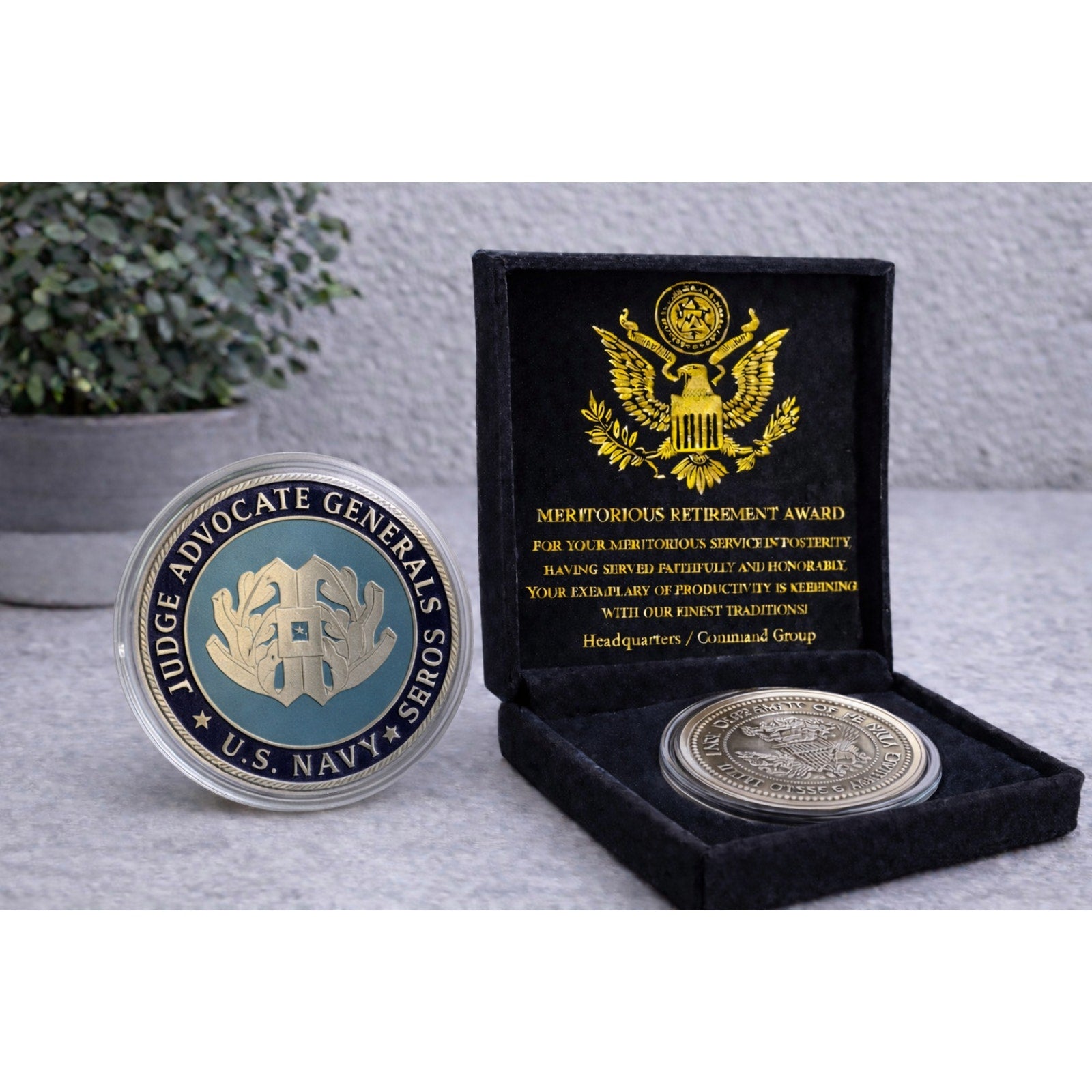 US NAVY JUDGE ADVOCATE GENERAL'S CORPS with velvet case w/ Retirement Award