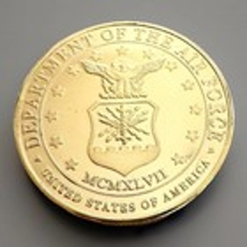 Department of Energy (DOE) Challenge Coin With Blue Velvet Case. Fast Shipping!