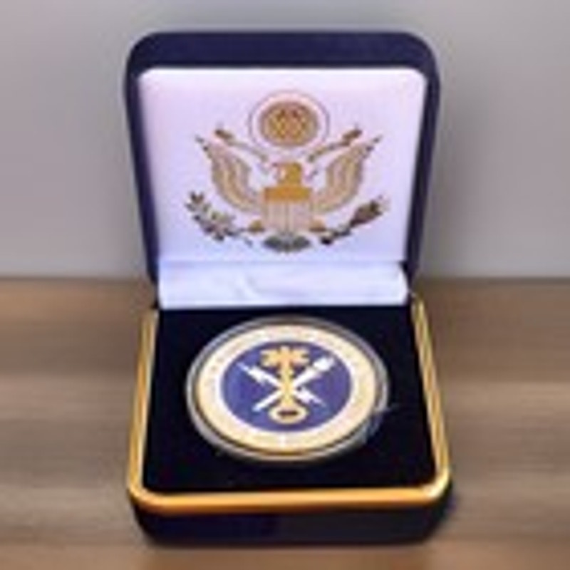 Department of Energy (DOE) Challenge Coin With Blue Velvet Case. Fast Shipping!