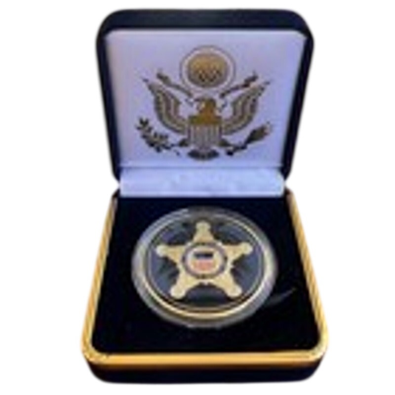 Department of Energy (DOE) Challenge Coin With Blue Velvet Case. Fast Shipping!