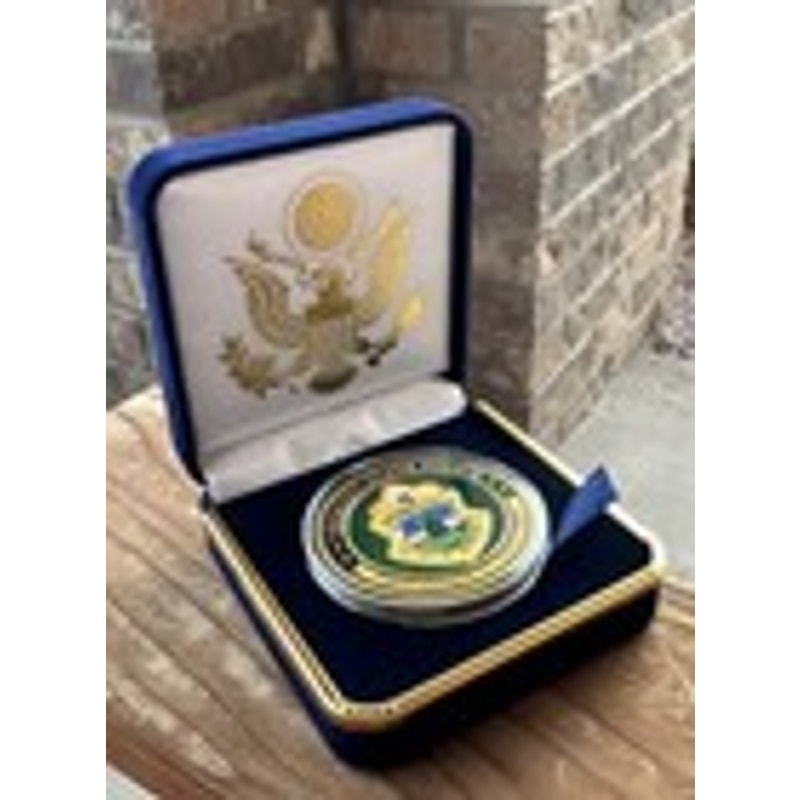 Department of Energy (DOE) Challenge Coin With Blue Velvet Case. Fast Shipping!