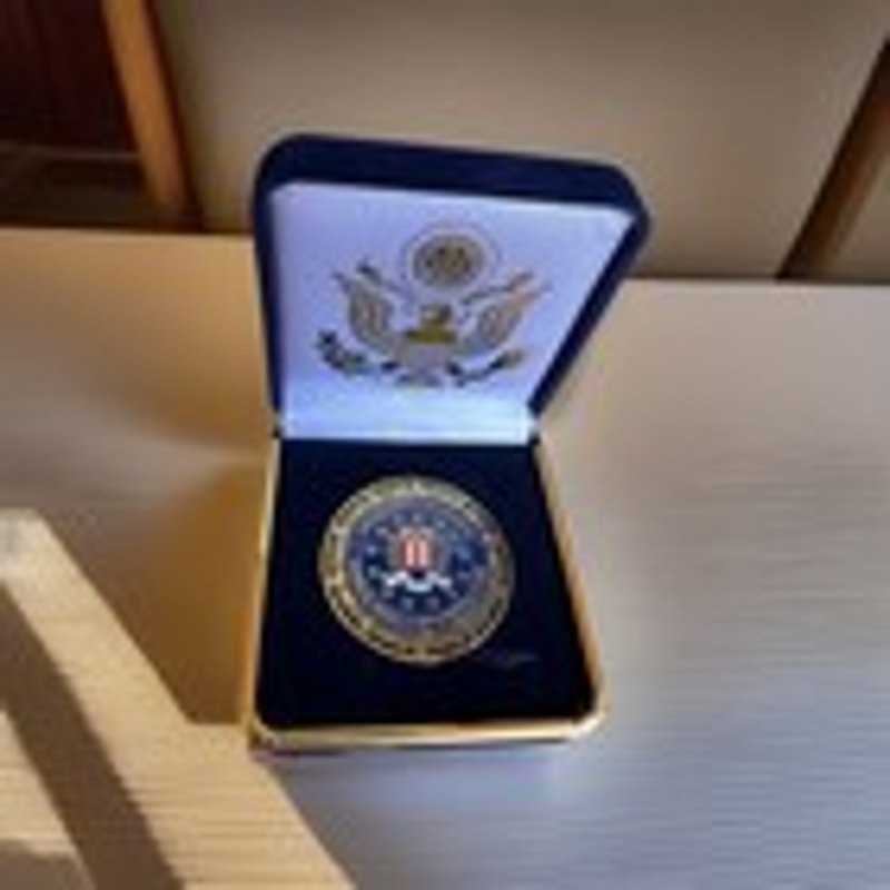 Department of Energy (DOE) Challenge Coin With Blue Velvet Case. Fast Shipping!
