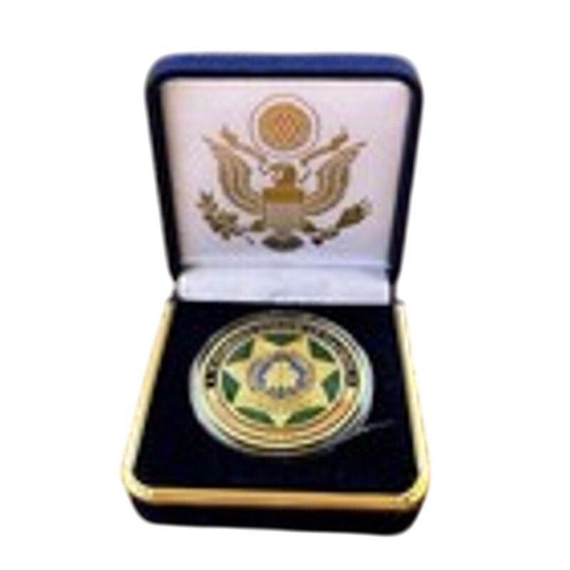 Department of Energy (DOE) Challenge Coin With Blue Velvet Case. Fast Shipping!
