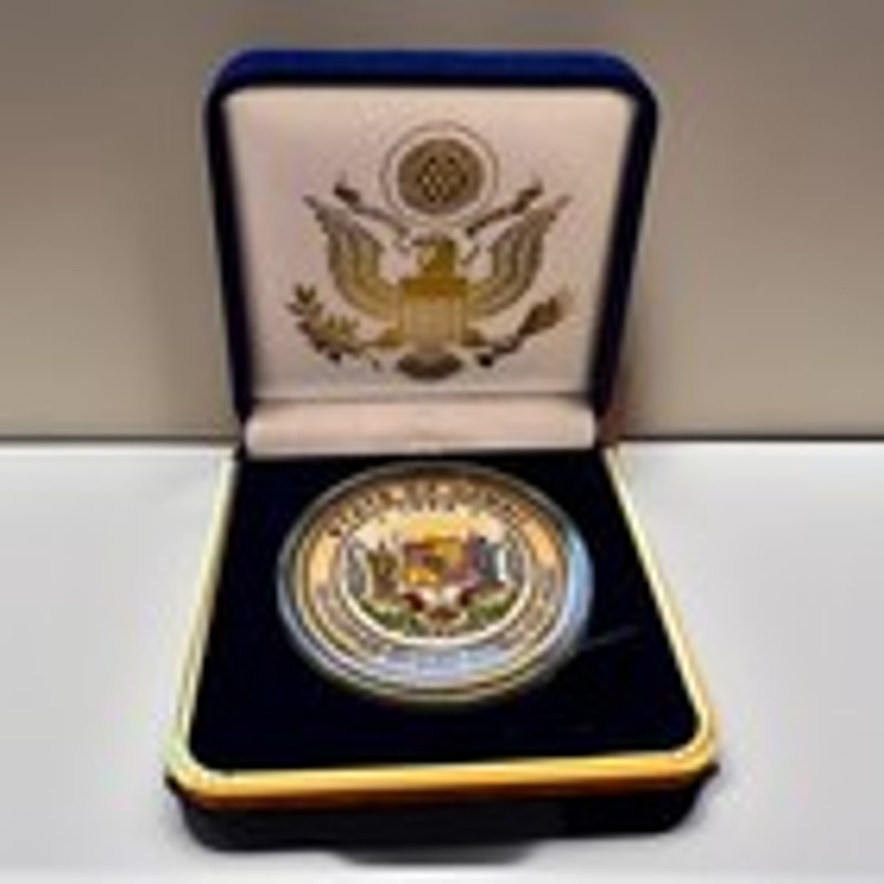 Department of Energy (DOE) Challenge Coin With Blue Velvet Case. Fast Shipping!