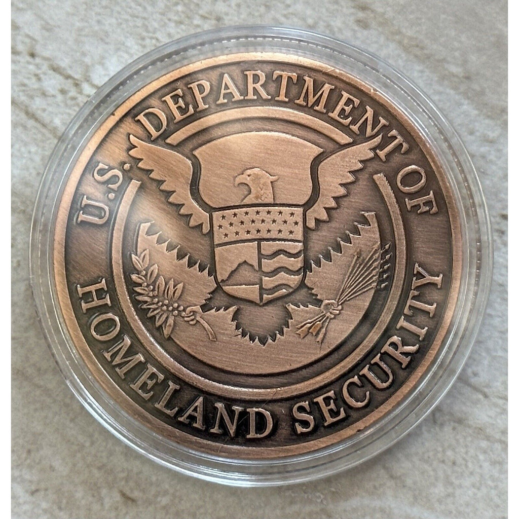 2 PCS UNITED STATES SECRET SERVICE DOHS CHALLENGE COIN. Fast Shipping