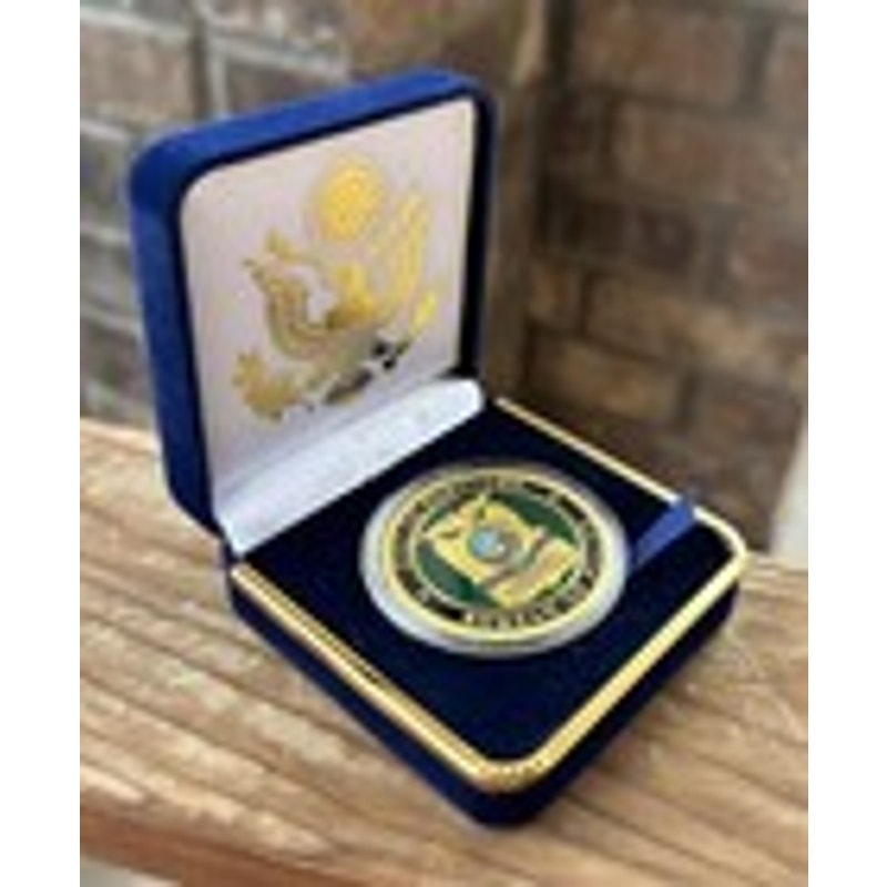 Department of Energy (DOE) Challenge Coin With Blue Velvet Case. Fast Shipping!