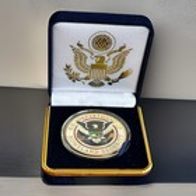Department of Energy (DOE) Challenge Coin With Blue Velvet Case. Fast Shipping!