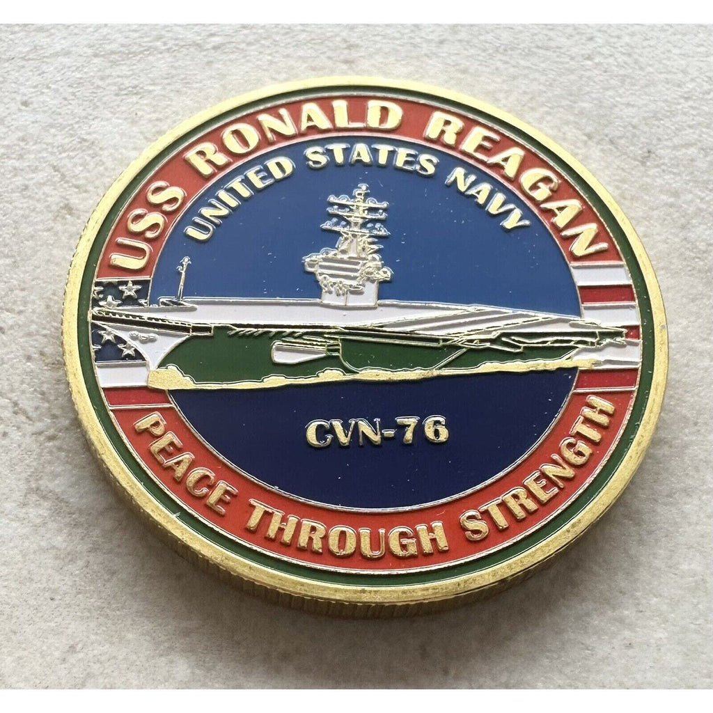US NAVY - USS RONALD REAGAN - CVN-76 Aircraft Carrier With 3D Display Case