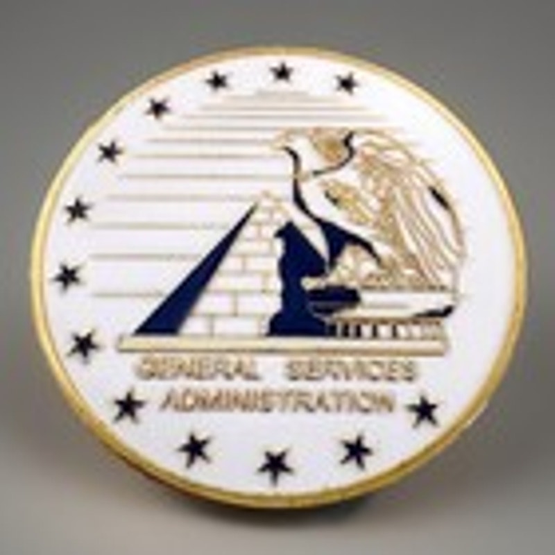 Department of Energy (DOE) Challenge Coin With Blue Velvet Case. Fast Shipping!