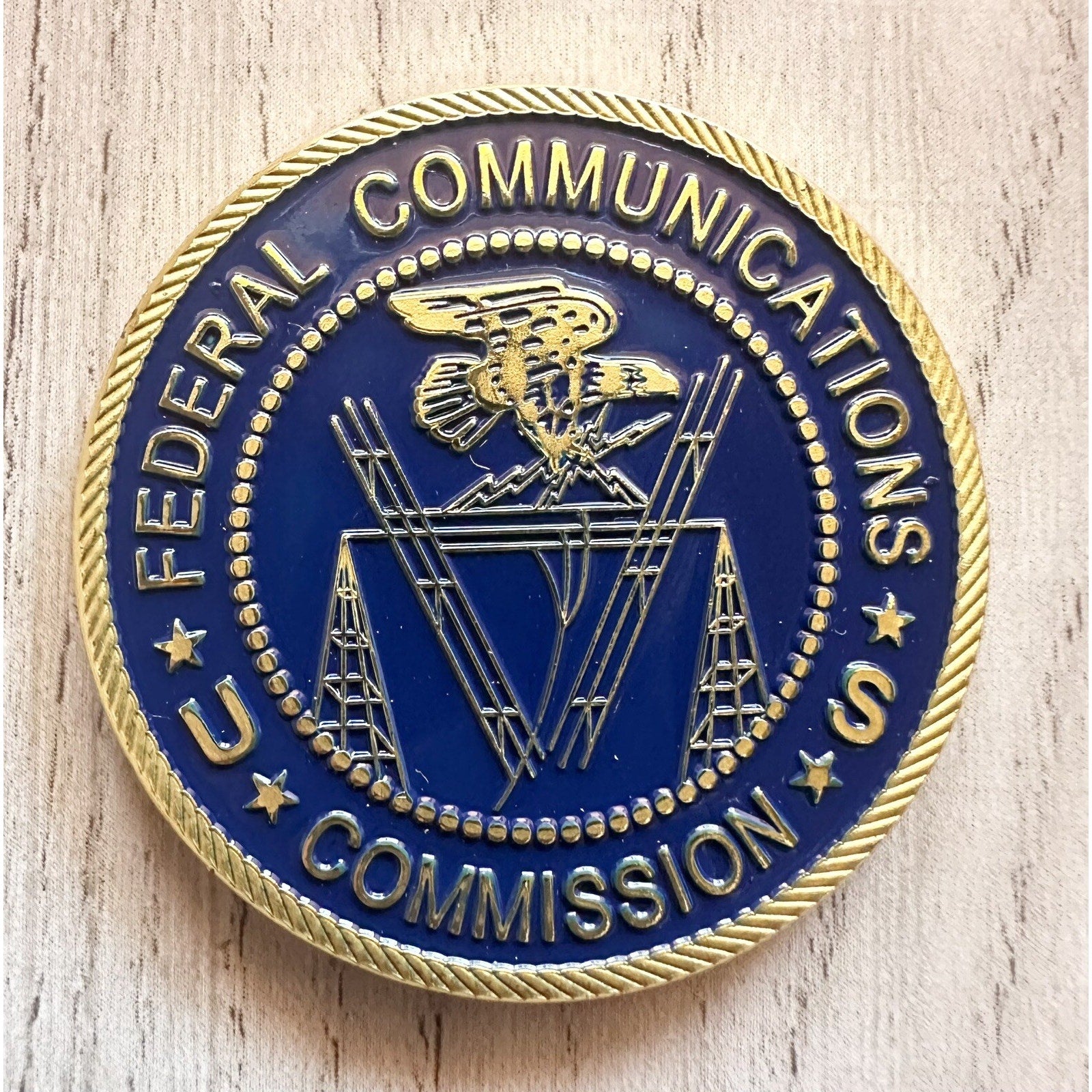 FEDERAL COMMUNICATIONS COMMISSION (FCC) Challenge Coin w/ Retirement Award