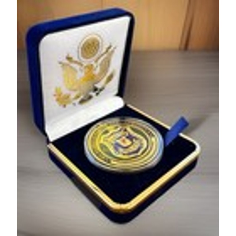 Department of Energy (DOE) Challenge Coin With Blue Velvet Case. Fast Shipping!