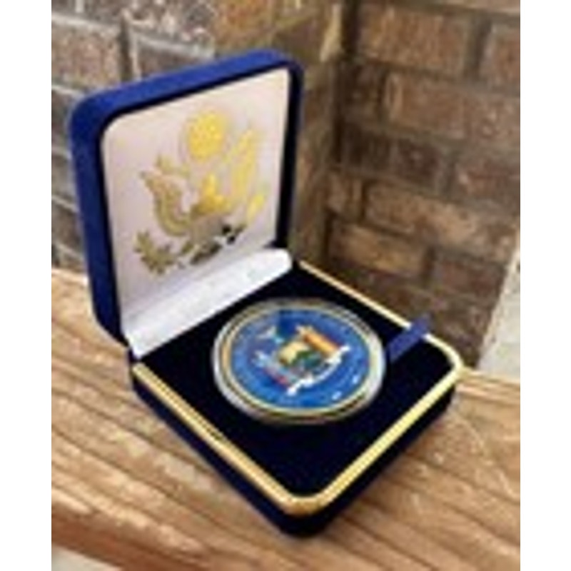 Department of Energy (DOE) Challenge Coin With Blue Velvet Case. Fast Shipping!