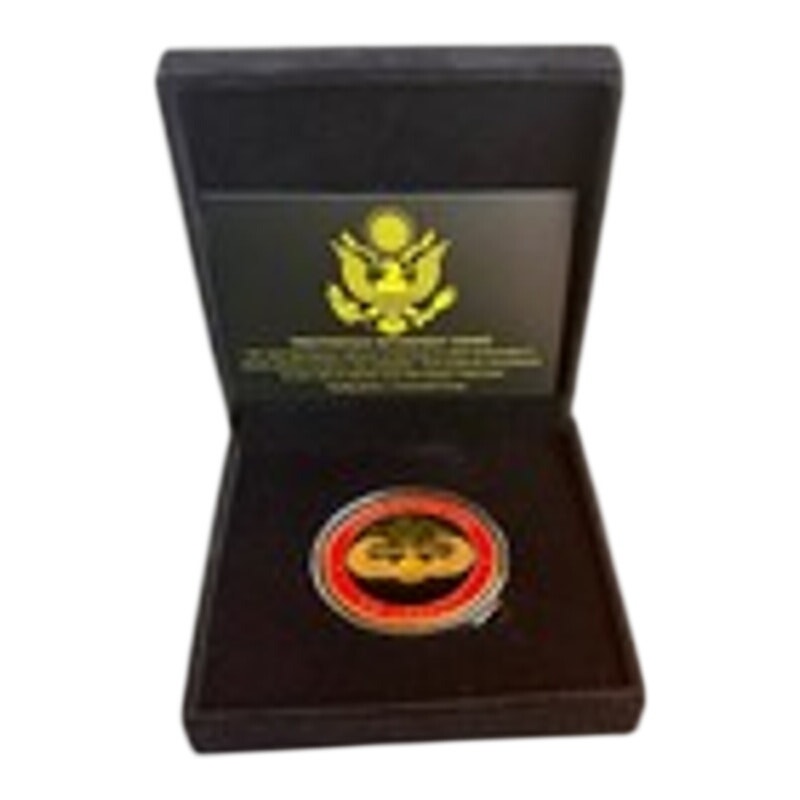 Department of Energy (DOE) Challenge Coin With Blue Velvet Case. Fast Shipping!