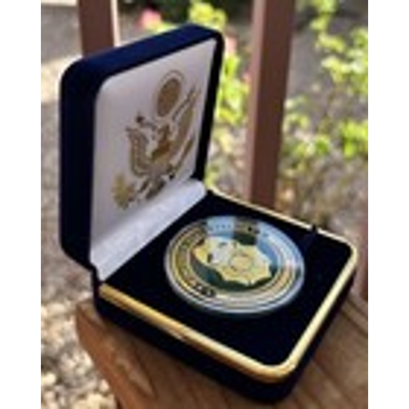 Department of Energy (DOE) Challenge Coin With Blue Velvet Case. Fast Shipping!