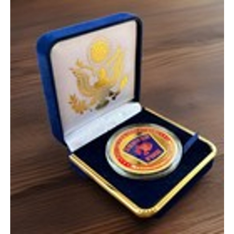 Department of Energy (DOE) Challenge Coin With Blue Velvet Case. Fast Shipping!