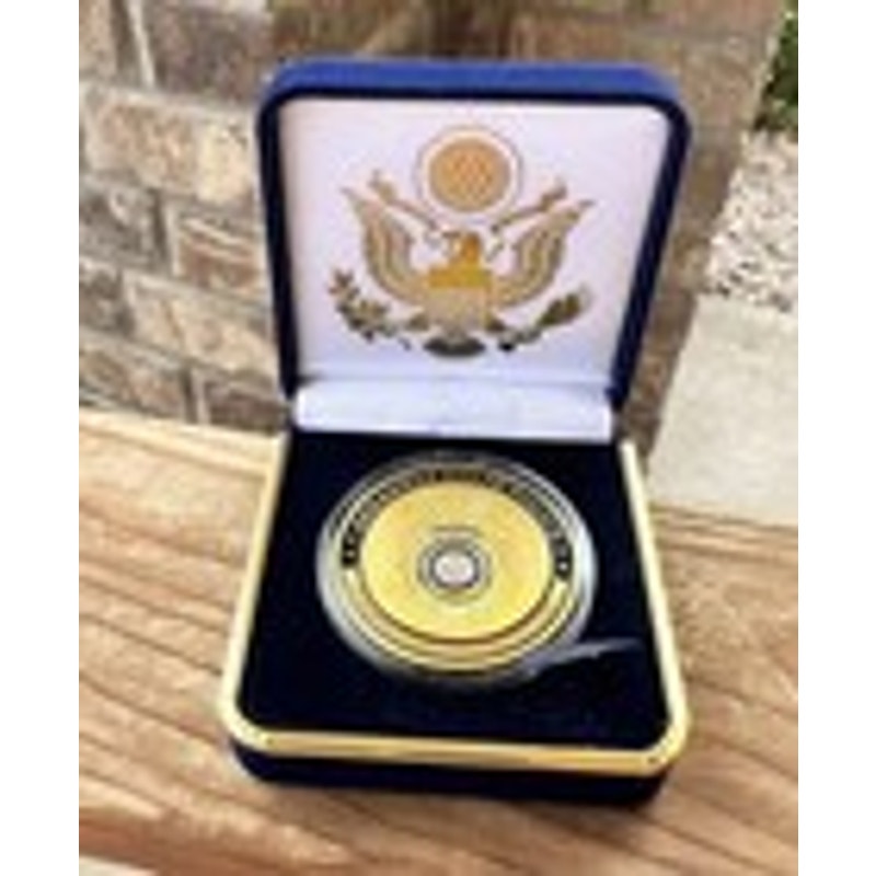 Department of Energy (DOE) Challenge Coin With Blue Velvet Case. Fast Shipping!