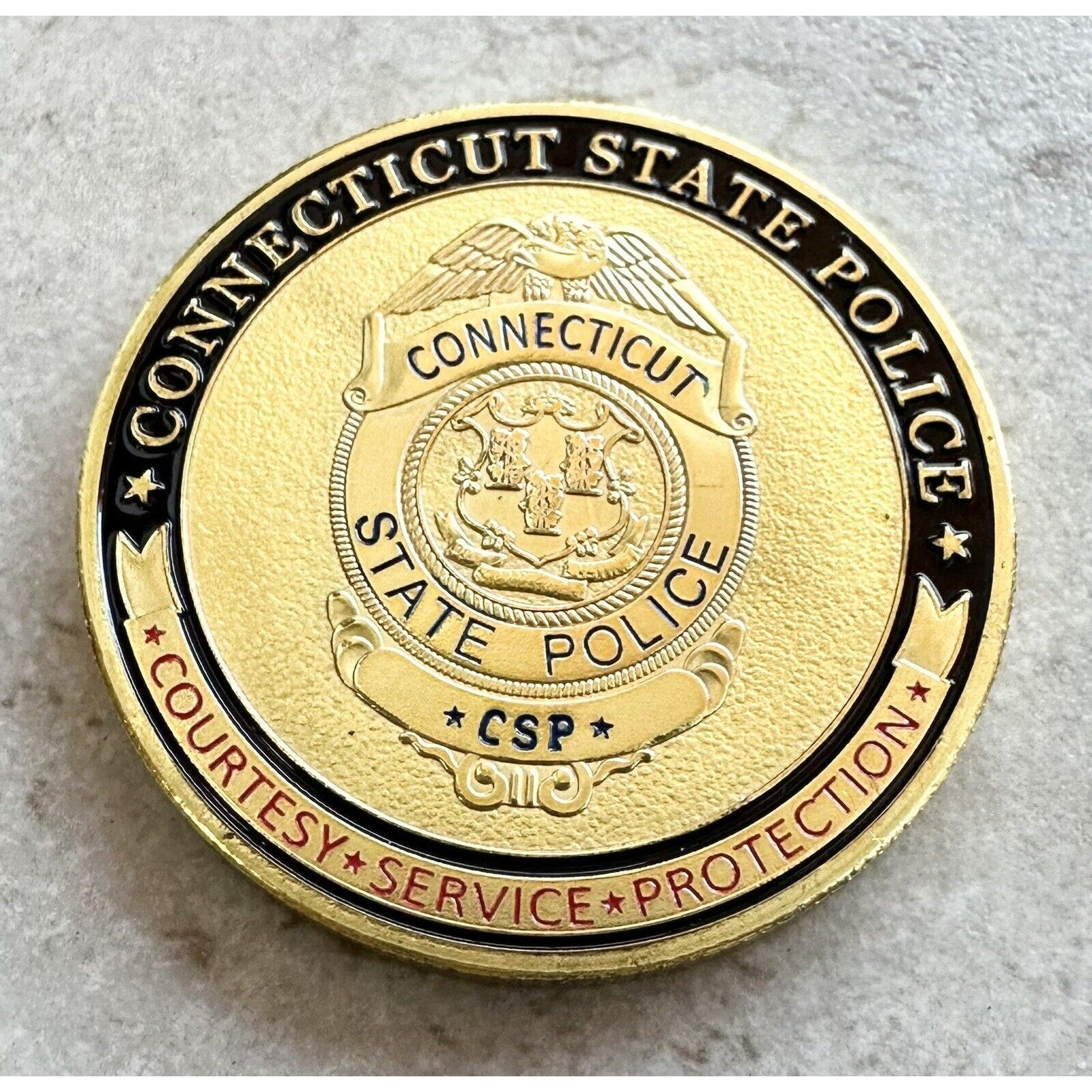 CONNECTICUT STATE POLICE Challenge Coin With Special Velvet Case