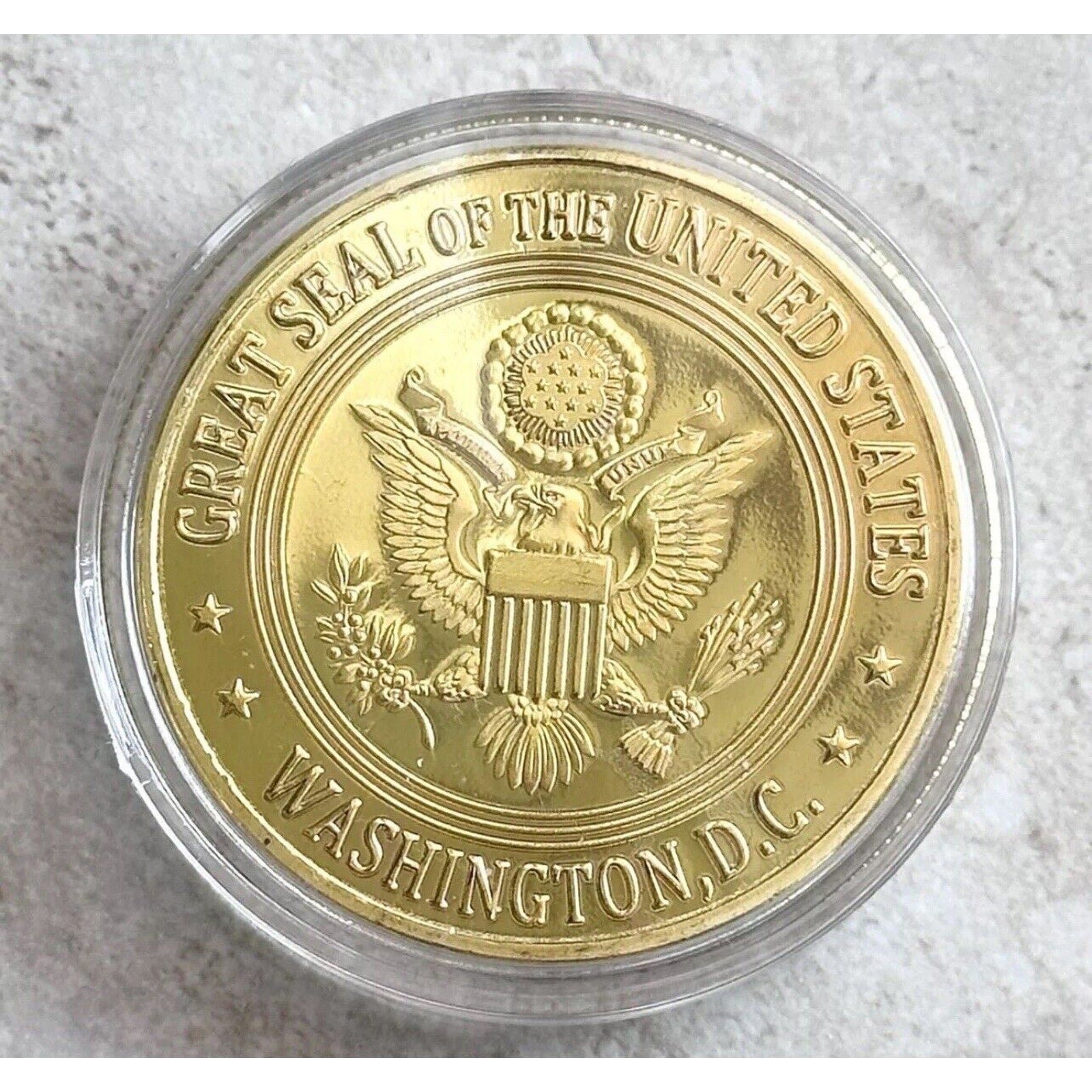 2pcs Army Rank Captain O-3 And Fort hood 2nd Calvary Division US COIN
