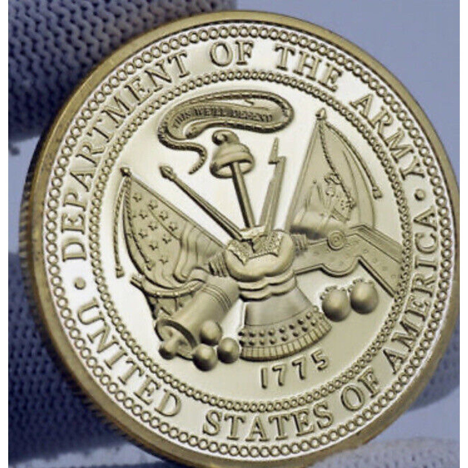 US Military Army 2nd Infantry Airborne Division Gold Challenge Coin US Seller