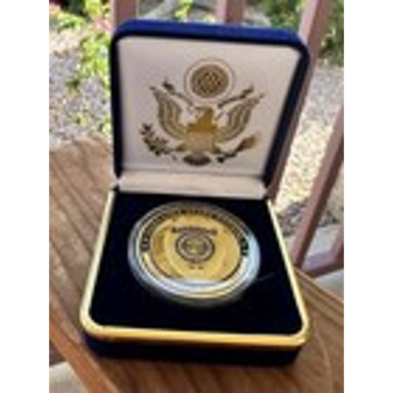 Department of Energy (DOE) Challenge Coin With Blue Velvet Case. Fast Shipping!