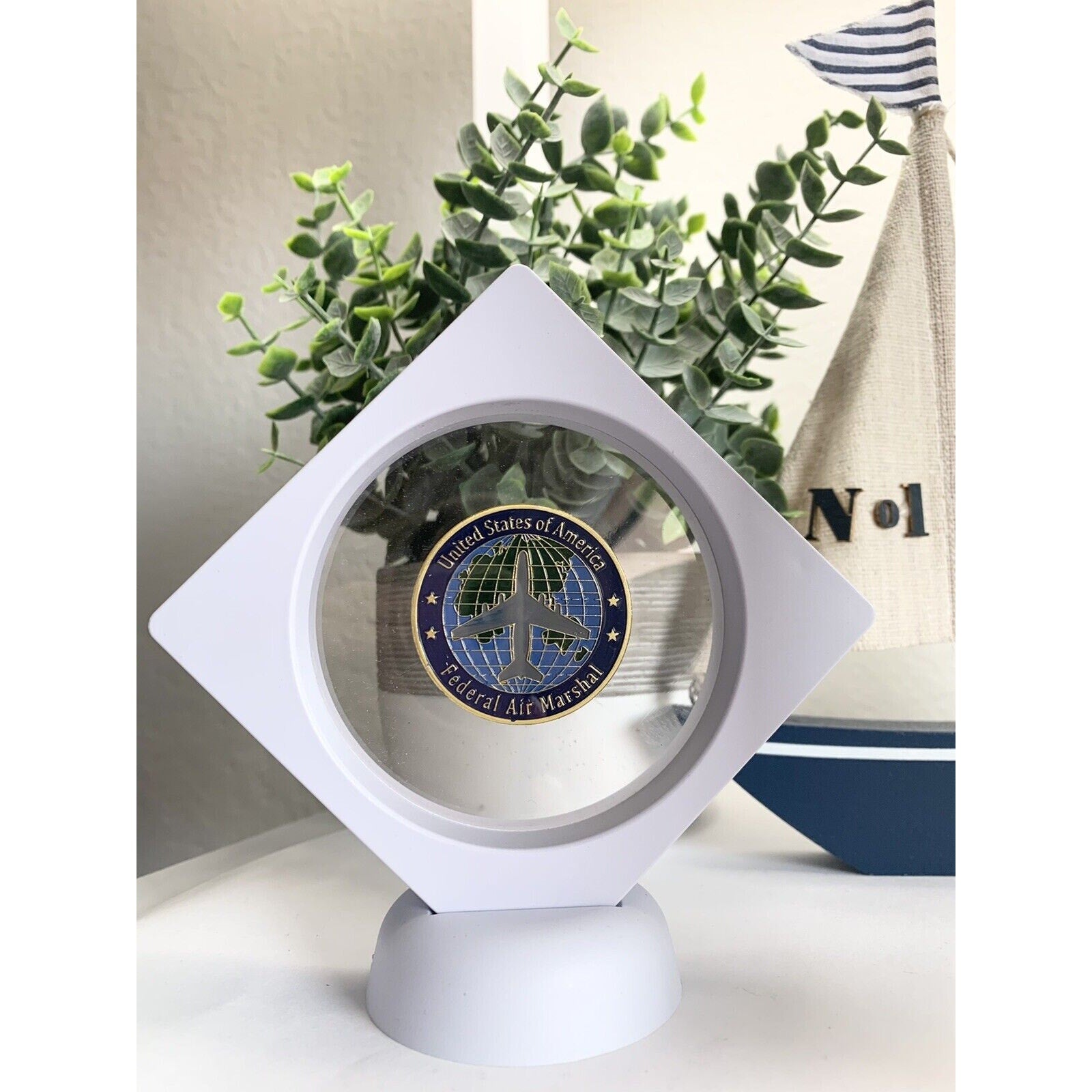 U S Federal Air Marshal Challenge Coin Come With 3D Display Case