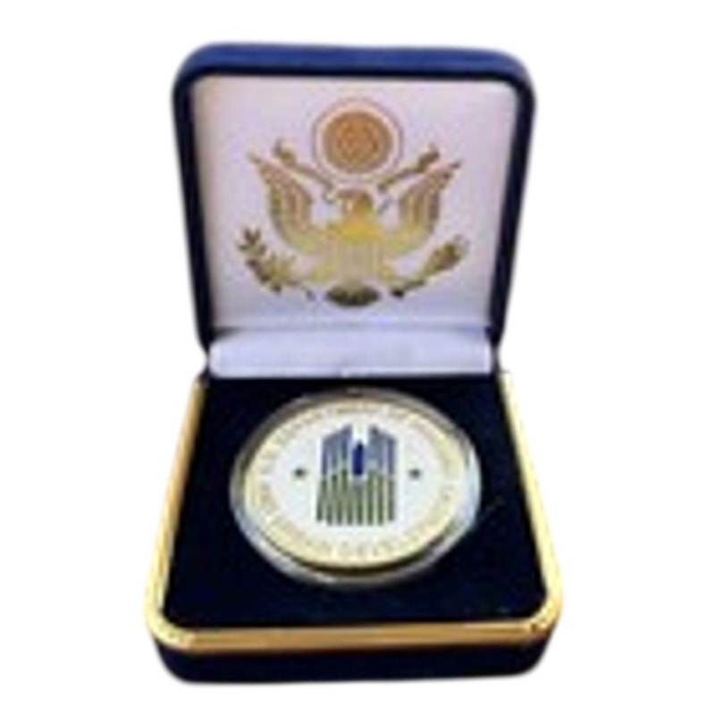 Department of Energy (DOE) Challenge Coin With Blue Velvet Case. Fast Shipping!