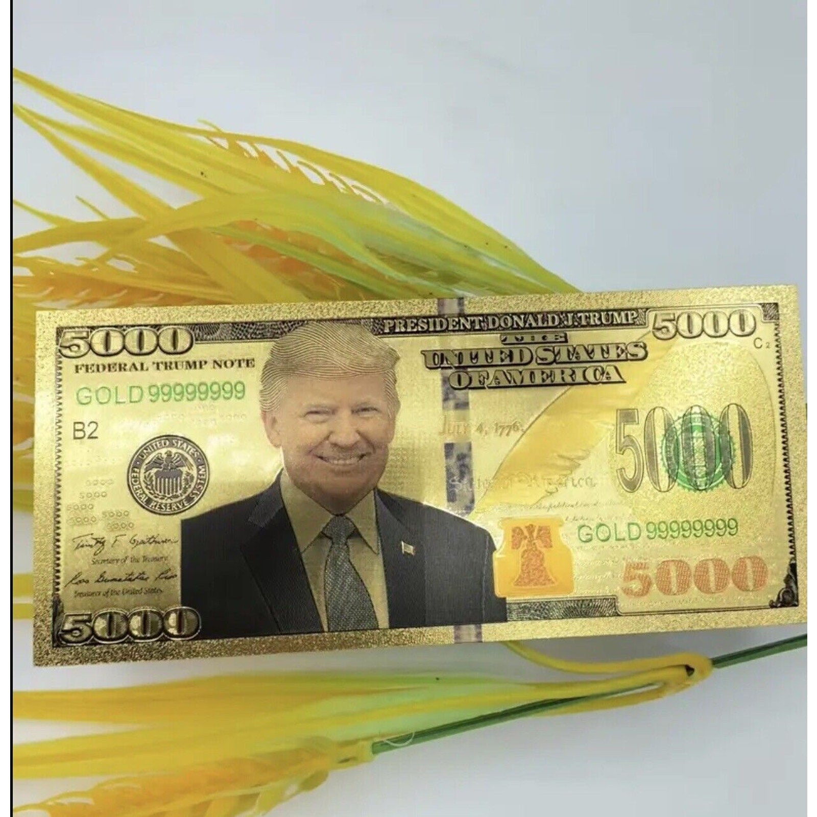 President Donald Trump Colorized $5000 Dollar Bill Gold Foil Banknote