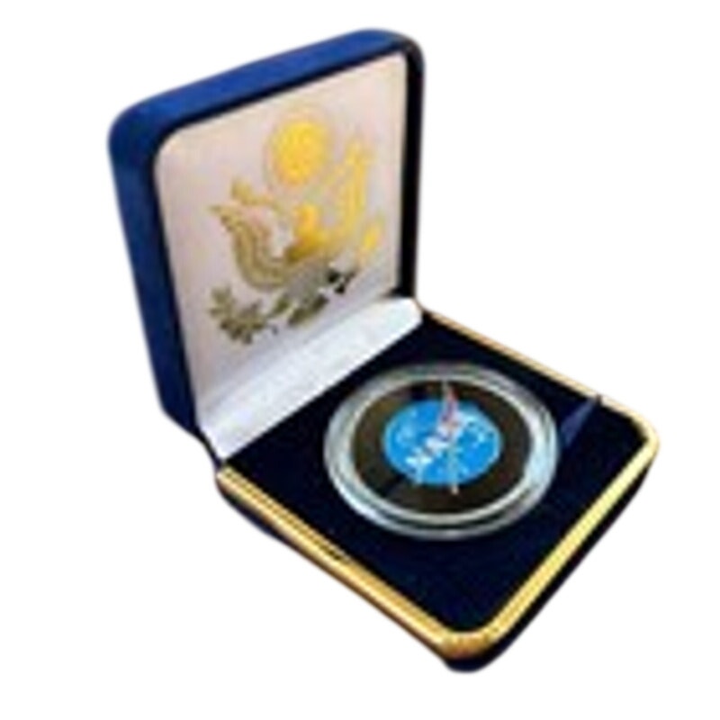 Department of Energy (DOE) Challenge Coin With Blue Velvet Case. Fast Shipping!