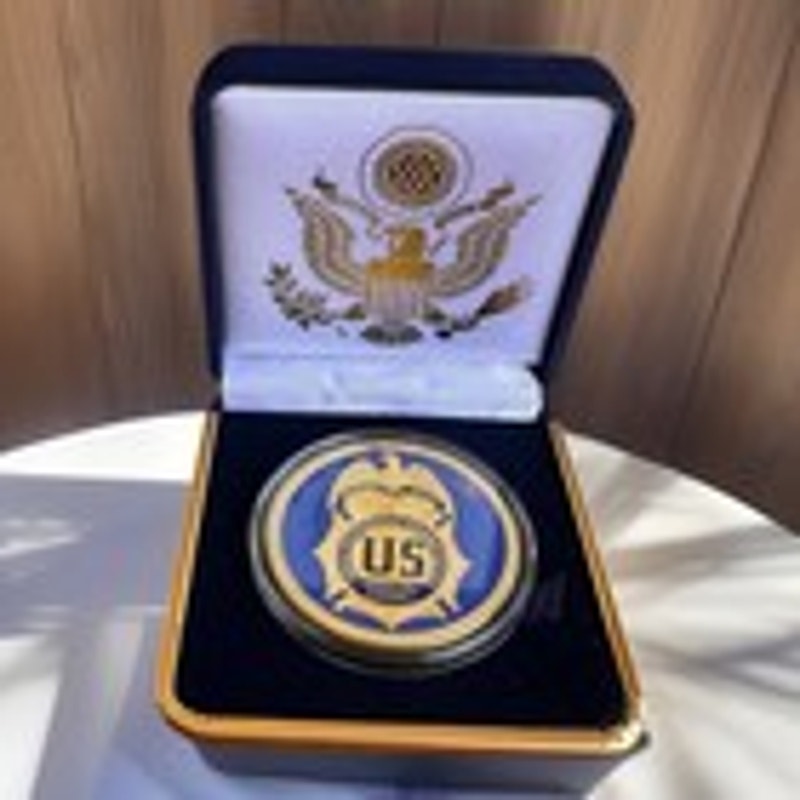 Department of Energy (DOE) Challenge Coin With Blue Velvet Case. Fast Shipping!