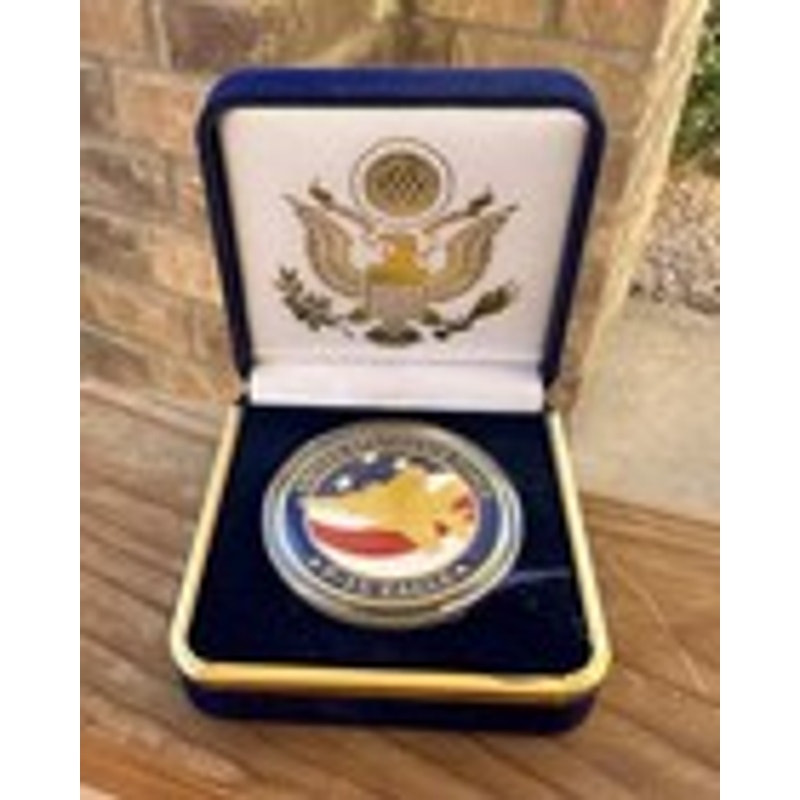 Department of Energy (DOE) Challenge Coin With Blue Velvet Case. Fast Shipping!