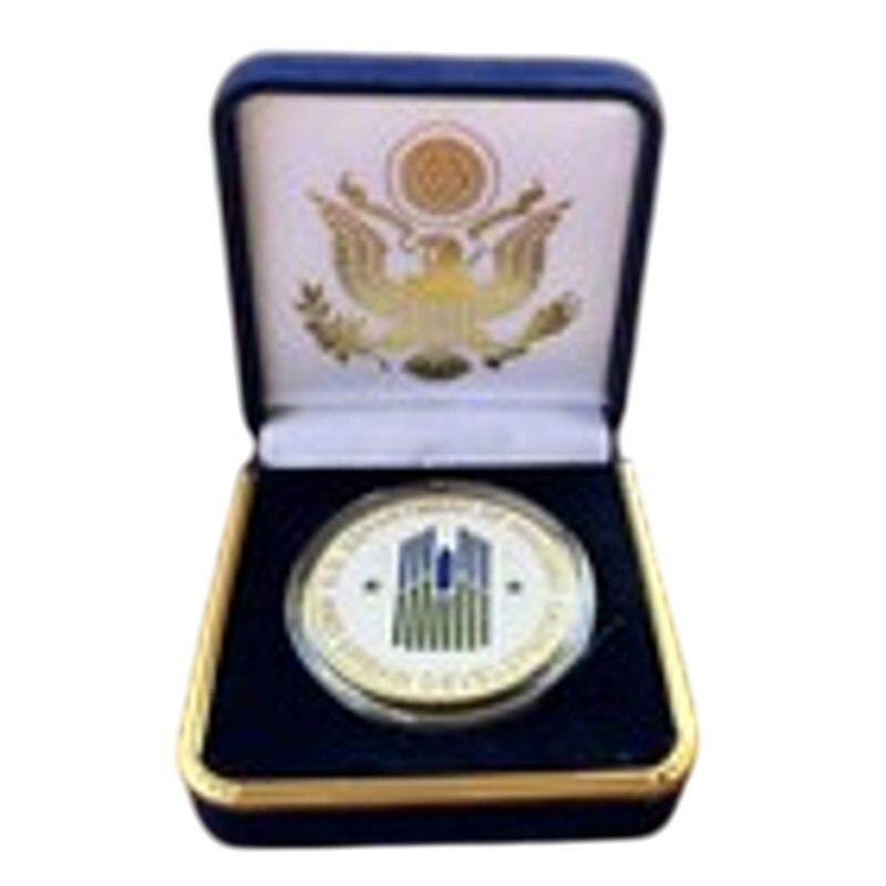 Department of Energy (DOE) Challenge Coin With Blue Velvet Case. Fast Shipping!
