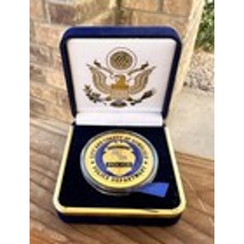 Department of Energy (DOE) Challenge Coin With Blue Velvet Case. Fast Shipping!