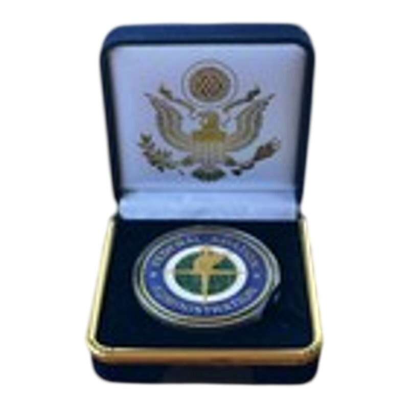 Department of Energy (DOE) Challenge Coin With Blue Velvet Case. Fast Shipping!
