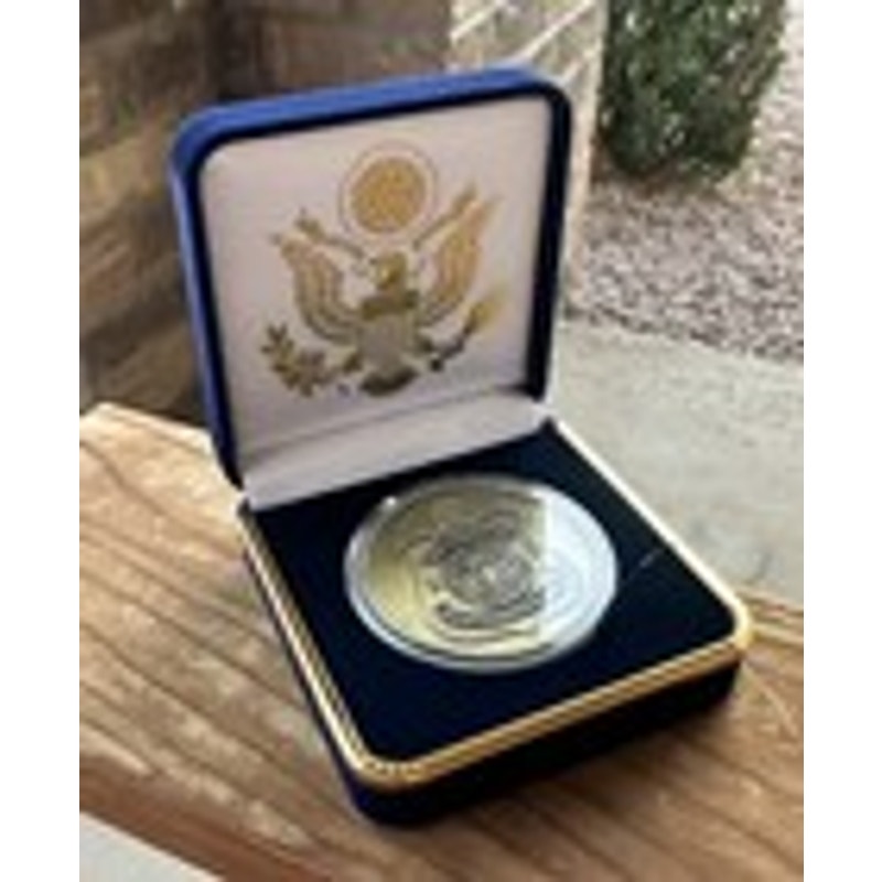Department of Energy (DOE) Challenge Coin With Blue Velvet Case. Fast Shipping!