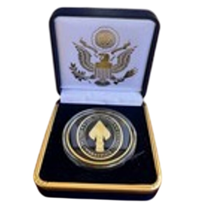 Department of Energy (DOE) Challenge Coin With Blue Velvet Case. Fast Shipping!