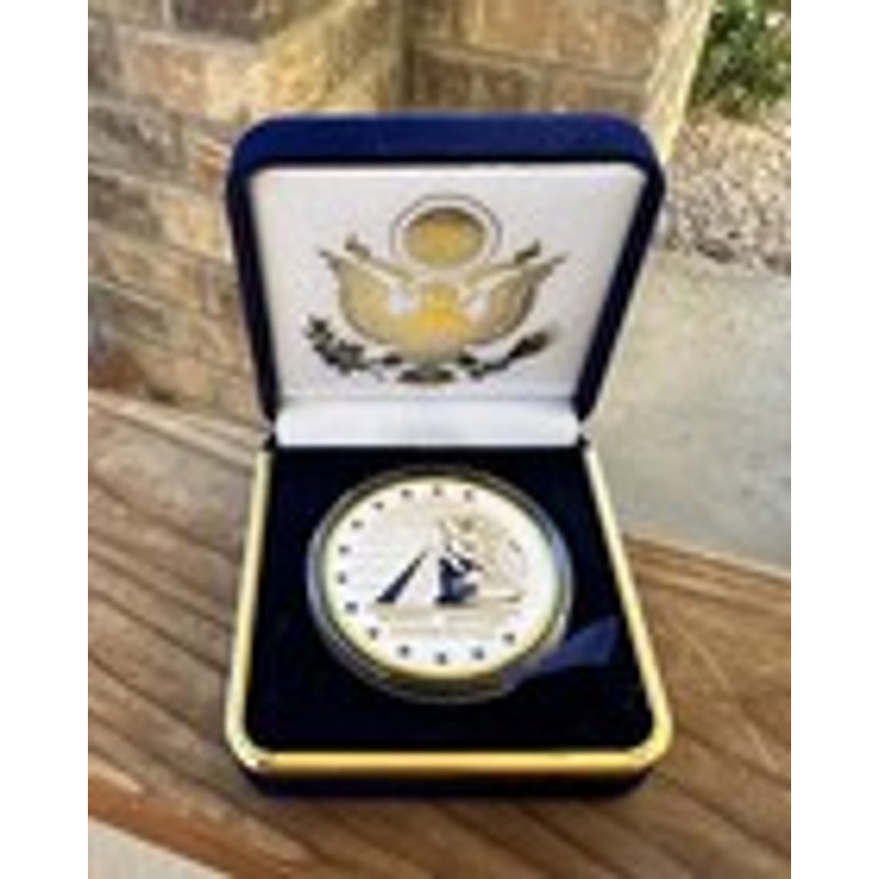Department of Energy (DOE) Challenge Coin With Blue Velvet Case. Fast Shipping!