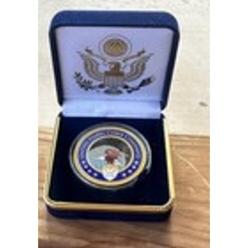 Department of Energy (DOE) Challenge Coin With Blue Velvet Case. Fast Shipping!