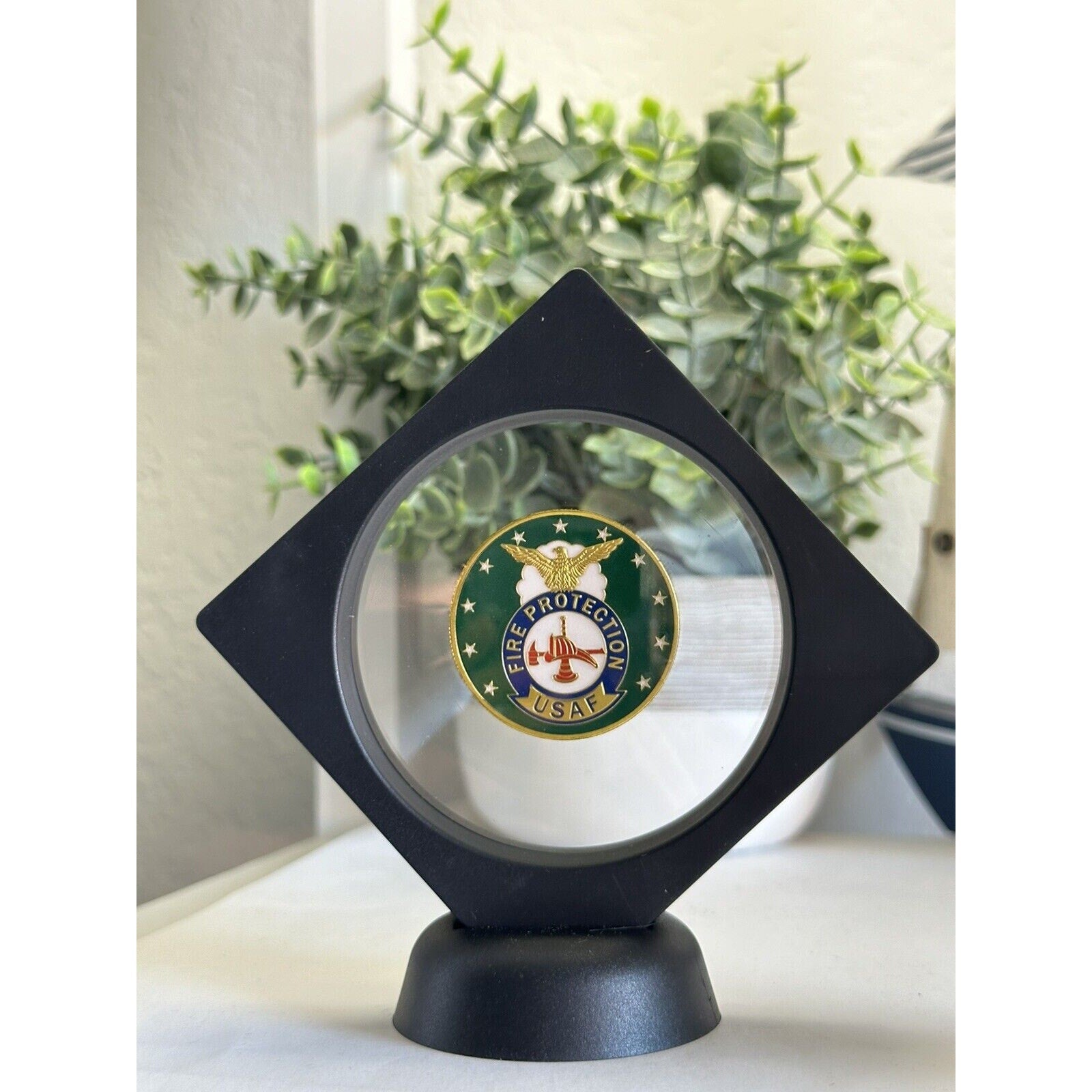 U S AIR FORCE Fire Protection Challenge Coin With Display Case