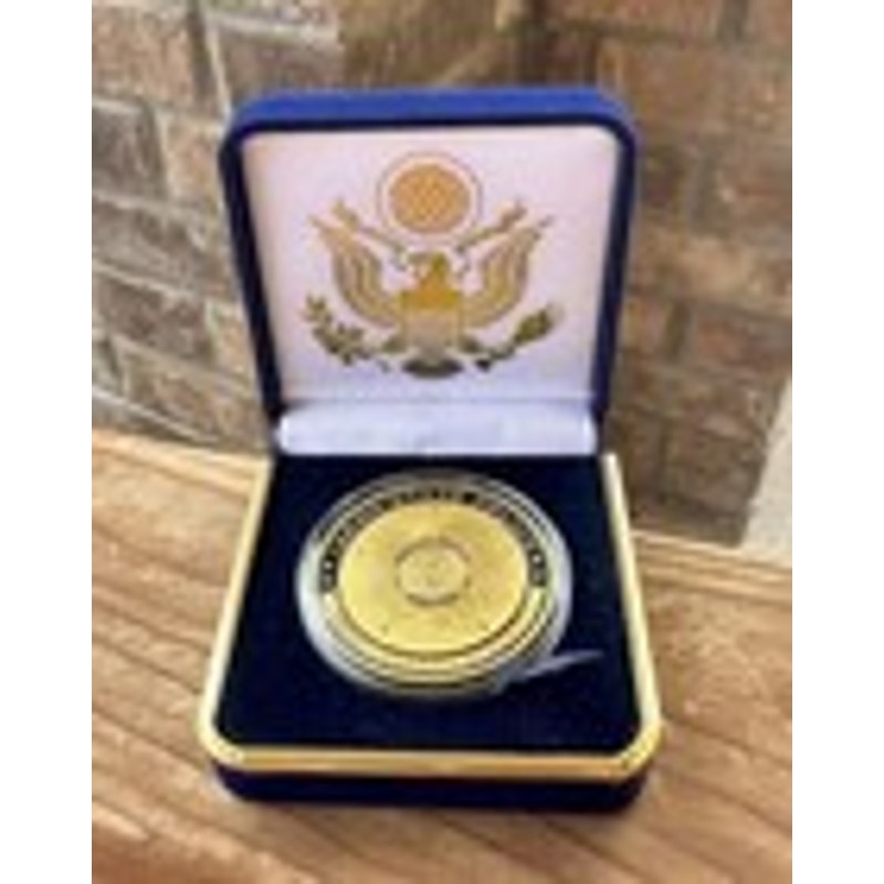 Department of Energy (DOE) Challenge Coin With Blue Velvet Case. Fast Shipping!