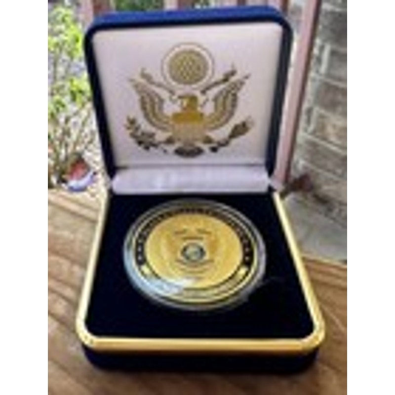 Department of Energy (DOE) Challenge Coin With Blue Velvet Case. Fast Shipping!