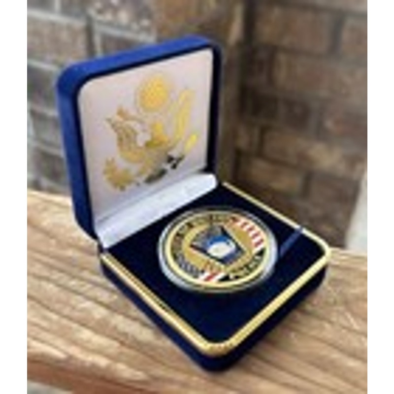 Department of Energy (DOE) Challenge Coin With Blue Velvet Case. Fast Shipping!