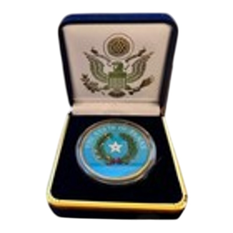 Department of Energy (DOE) Challenge Coin With Blue Velvet Case. Fast Shipping!