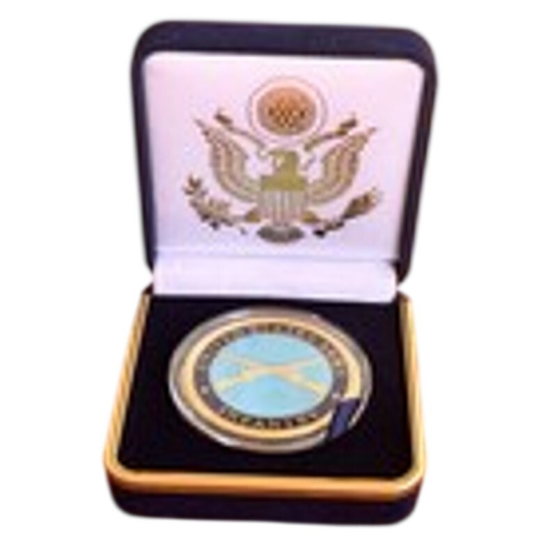 Department of Energy (DOE) Challenge Coin With Blue Velvet Case. Fast Shipping!