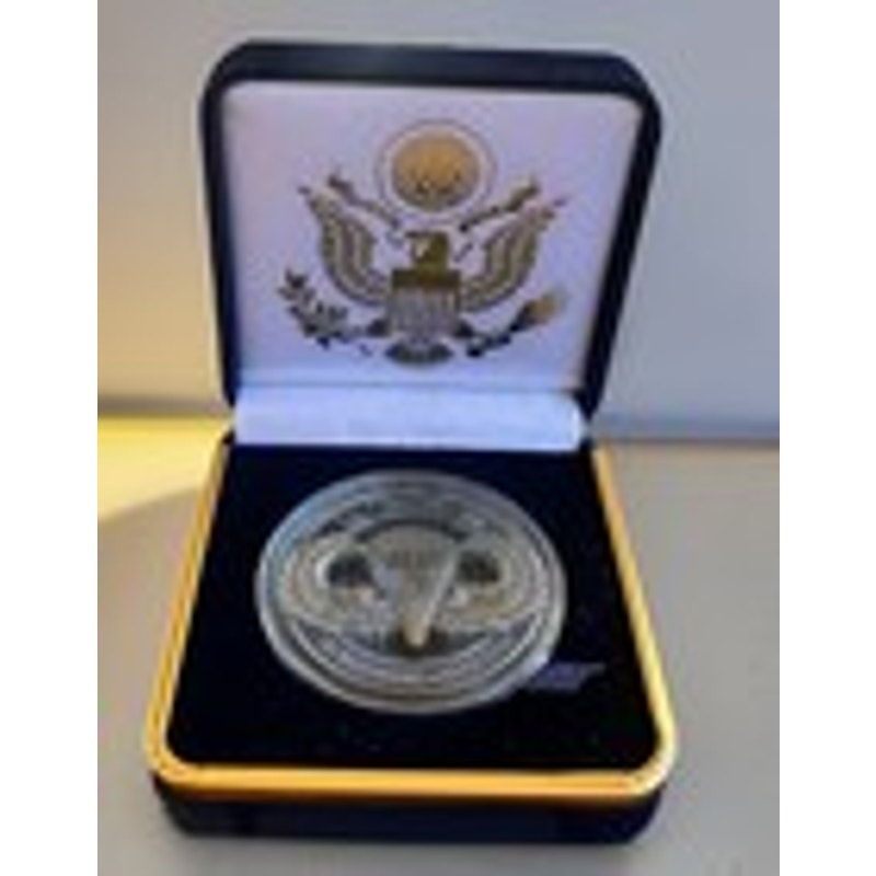 Department of Energy (DOE) Challenge Coin With Blue Velvet Case. Fast Shipping!