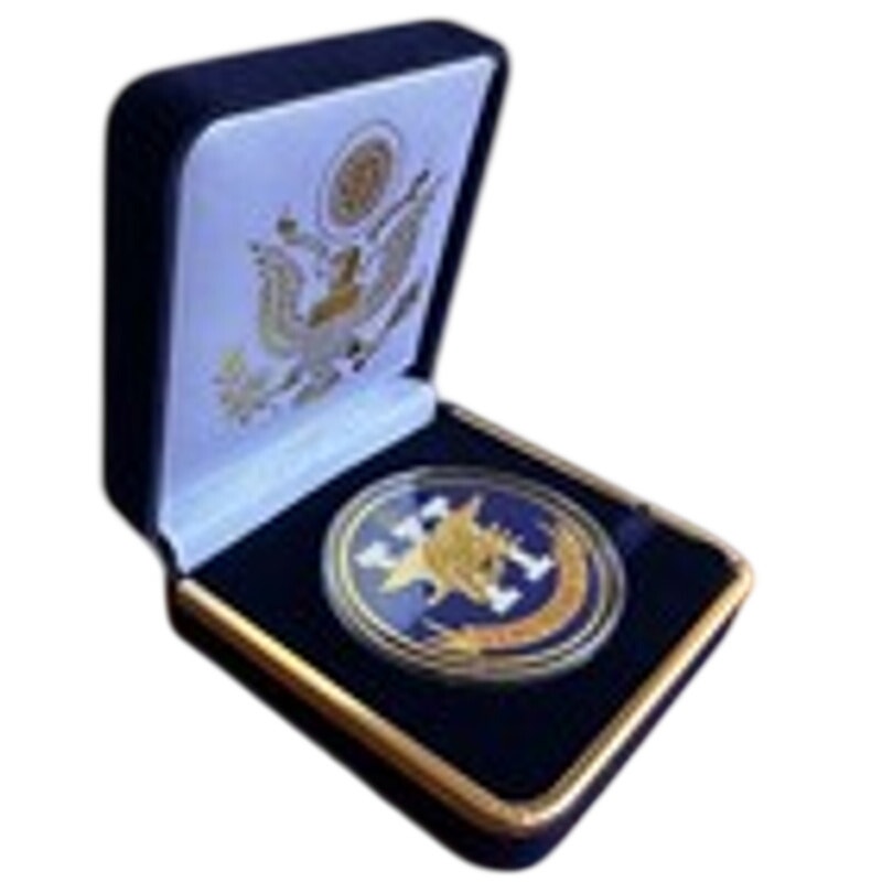 Department of Energy (DOE) Challenge Coin With Blue Velvet Case. Fast Shipping!