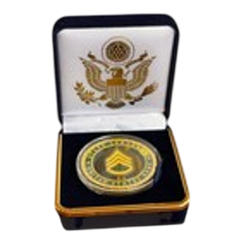 Department of Energy (DOE) Challenge Coin With Blue Velvet Case. Fast Shipping!