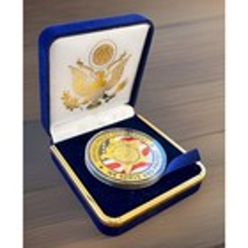 Department of Energy (DOE) Challenge Coin With Blue Velvet Case. Fast Shipping!