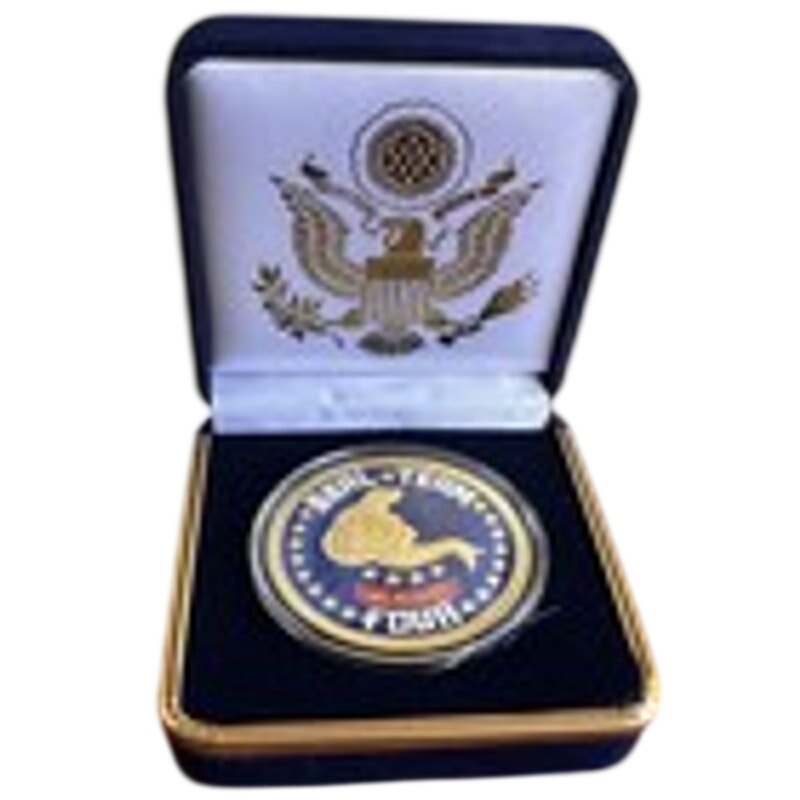 Department of Energy (DOE) Challenge Coin With Blue Velvet Case. Fast Shipping!