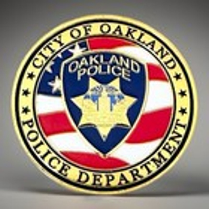 OAKLAND CALIFORNIA POLICE DEPARTMENT Challenge Coin Christmas Ornament