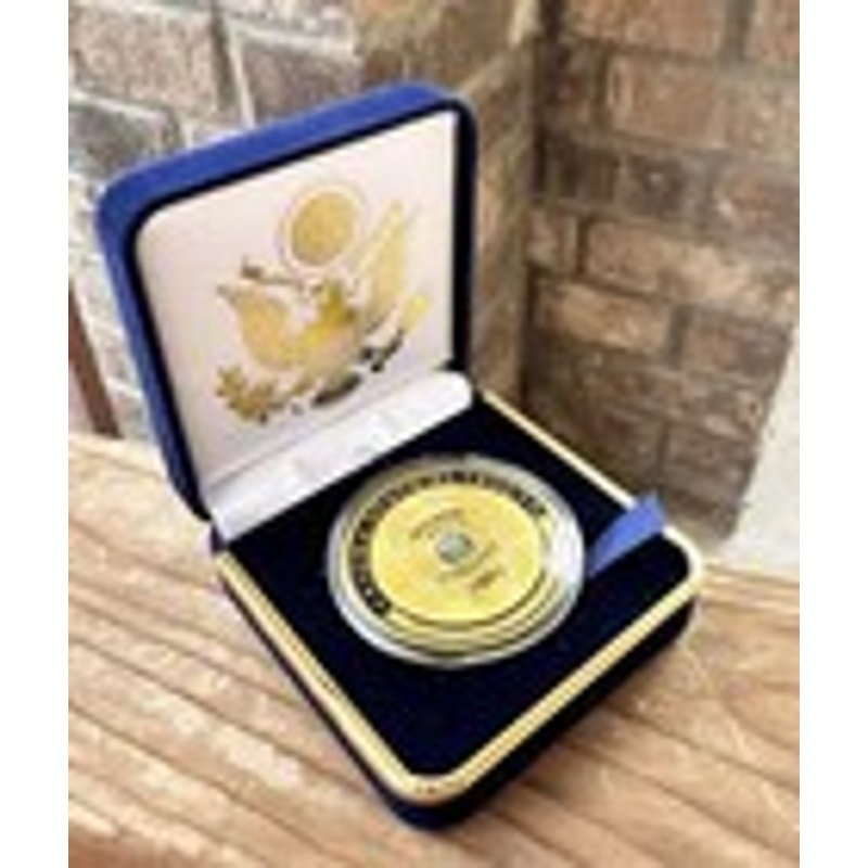 Department of Energy (DOE) Challenge Coin With Blue Velvet Case. Fast Shipping!